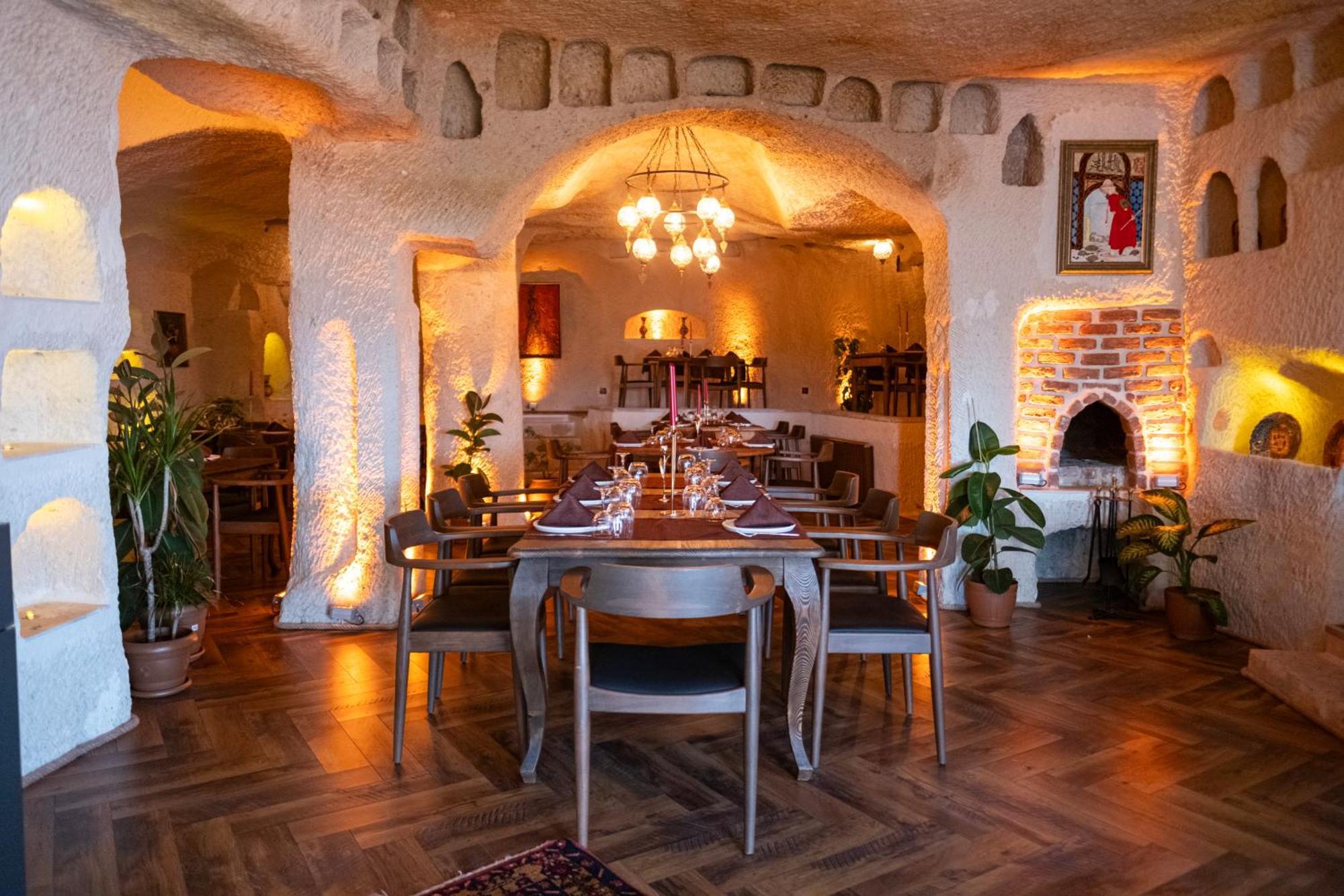 Urgup Evi Cave Hotel Exterior photo