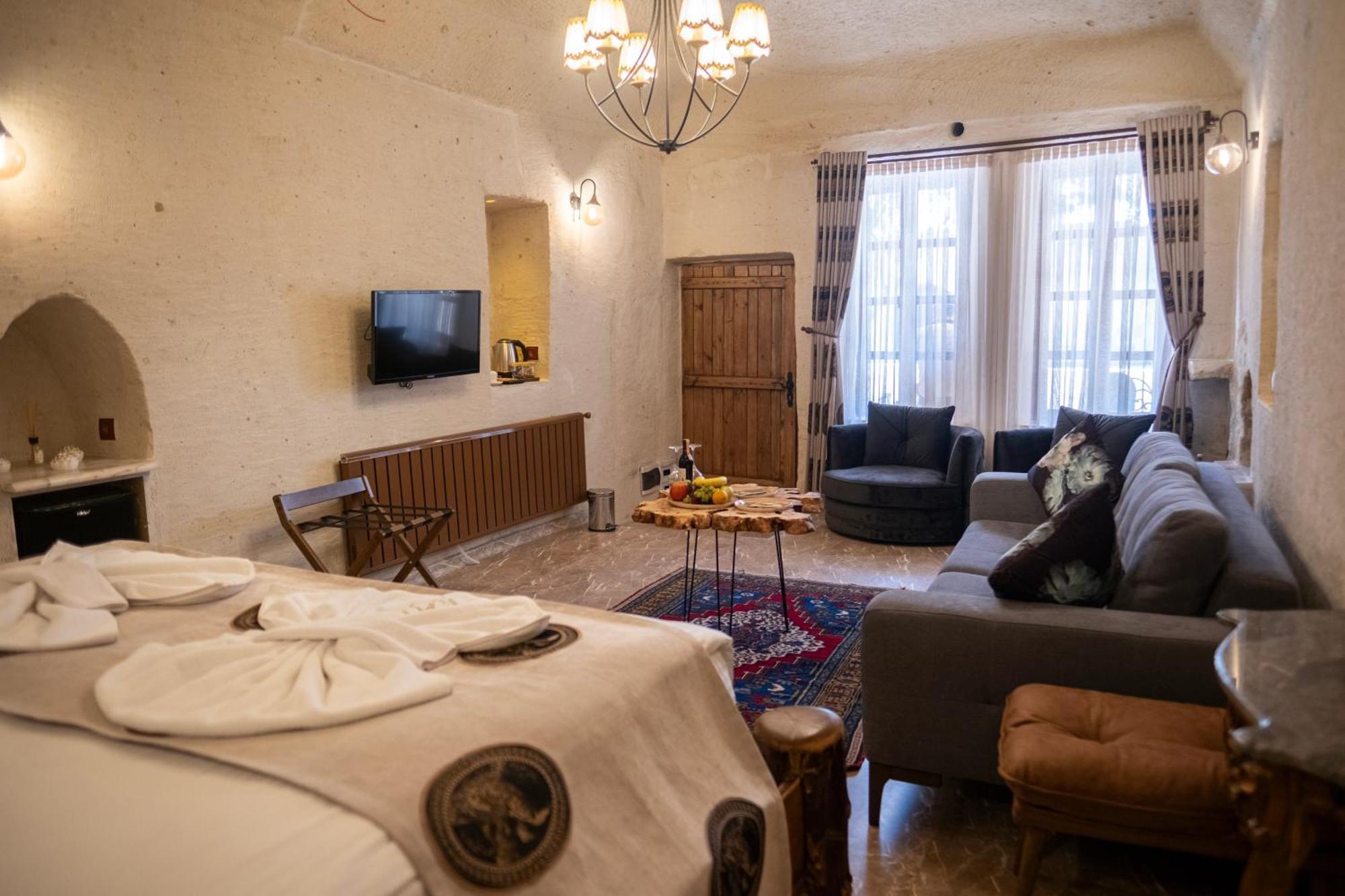 Urgup Evi Cave Hotel Exterior photo